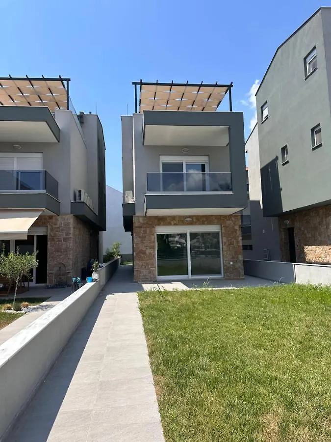 Villa Nimeda Nikiti  0*, Nikiti (Sithonia)